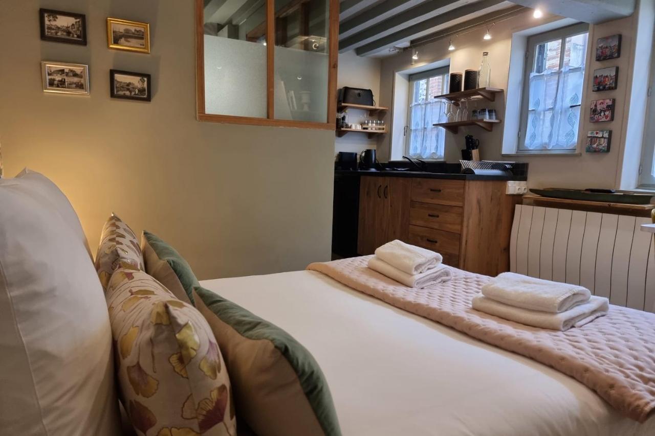The Saint Jean Suite - Cozy For 2 - Center Honfleur With Fireplace Extérieur photo